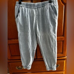 Levi’s Light Blue Denim Joggers, Elastic and Zippers At Ankles, Great Condition.